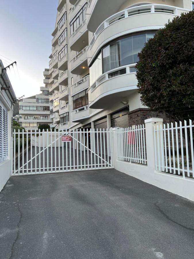Sea Point Kingsgate No 10 Lägenhet Kapstaden Exteriör bild